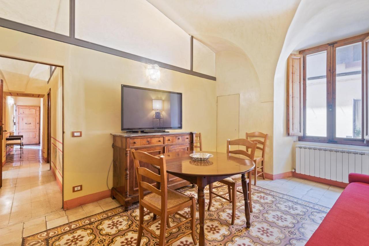 Appartamento Beatrice - Affitti Brevi Italia Siena Buitenkant foto